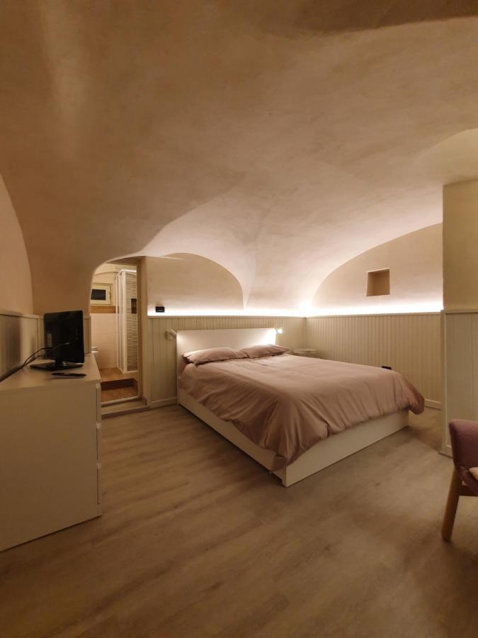 Casa De Giorgis Aparthotel Aosta Ngoại thất bức ảnh
